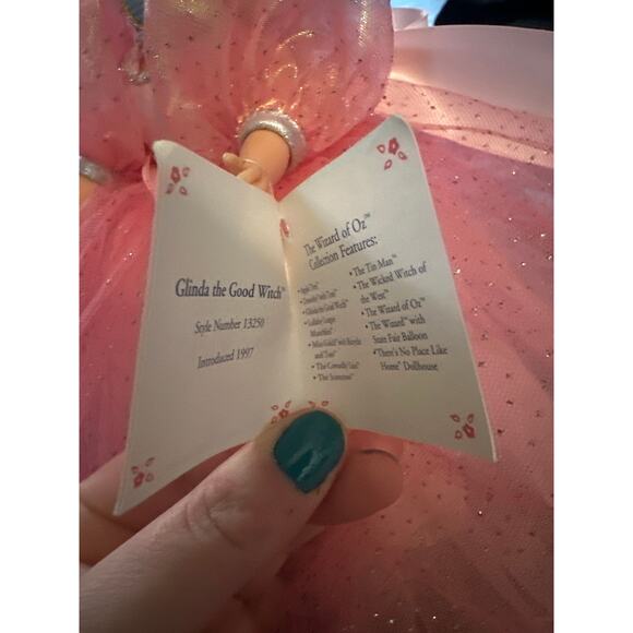 NEW 1999 Collectible Madame Alexander Glinda Good Witch Wicked Wizard Oz Doll - Picture 9 of 10